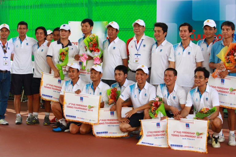 PVE tổ chức thành công giải đấu “PVE Friendship Tennis Tournament 2014”