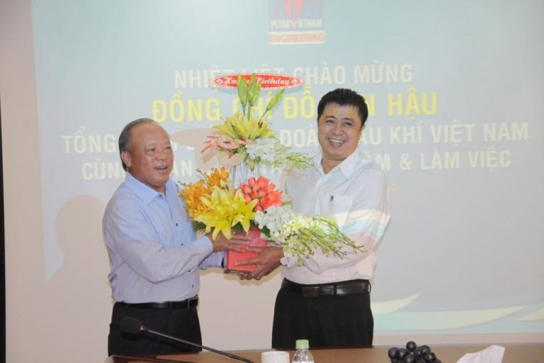 Tổng Giám đốc PVN Đỗ Văn Hậu và đoàn công tác thăm và làm việc tại PVE 27/10/2014