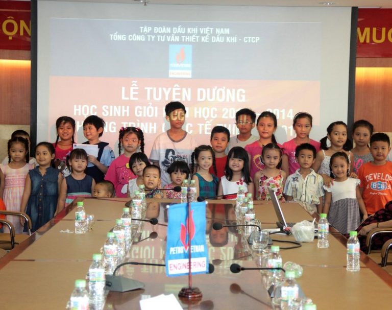 Tưng bừng ngày hội thiếu nhi PVE