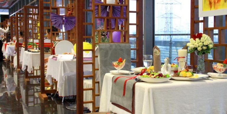 Hội thi Vua bếp PVE lần II – 2013: Rực rỡ sắc màu trong “Dạ tiệc yêu thương”